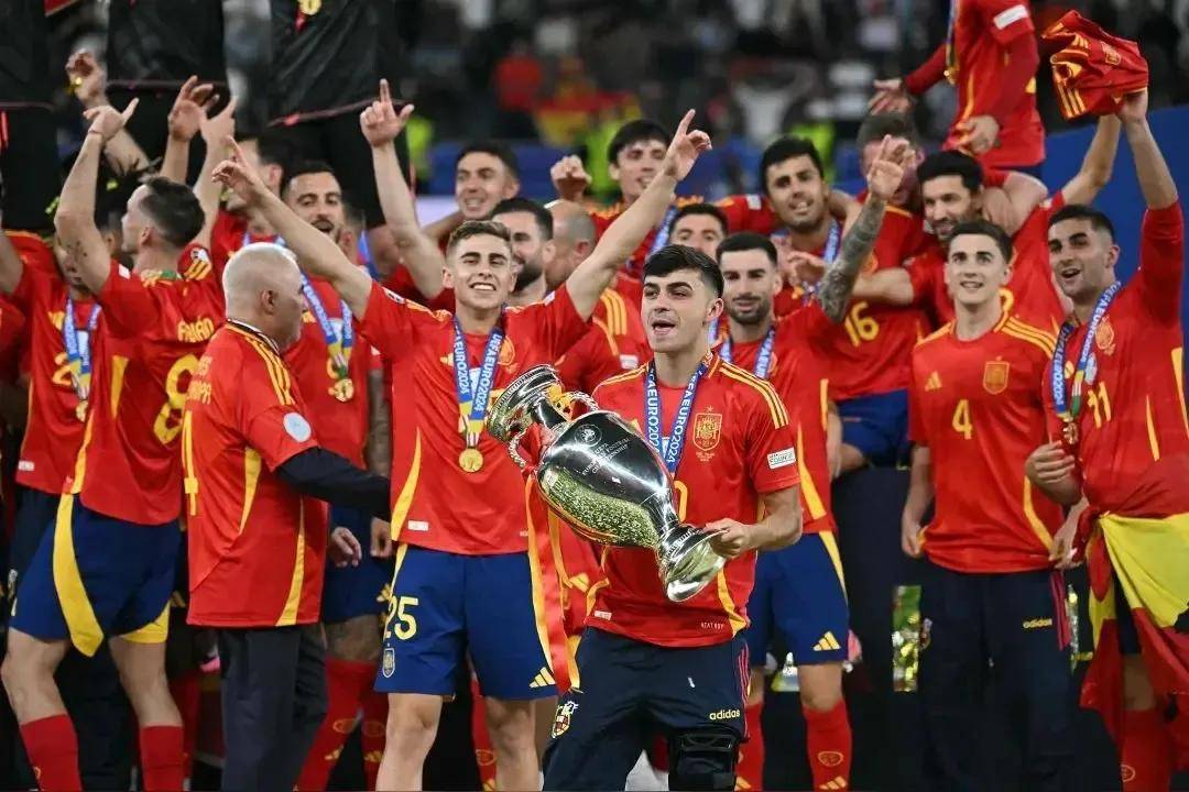 赛场上抗衡 赛场上抗衡