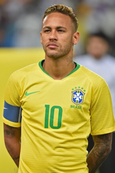 在现代足球 在现代足球